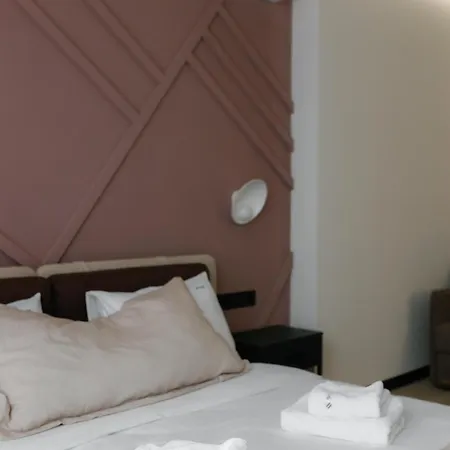 Ξενοδοχείο Select 4*