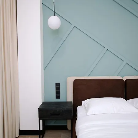 Hotel Select Leópolis