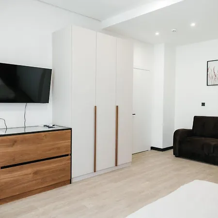 Select Hotel Lviv