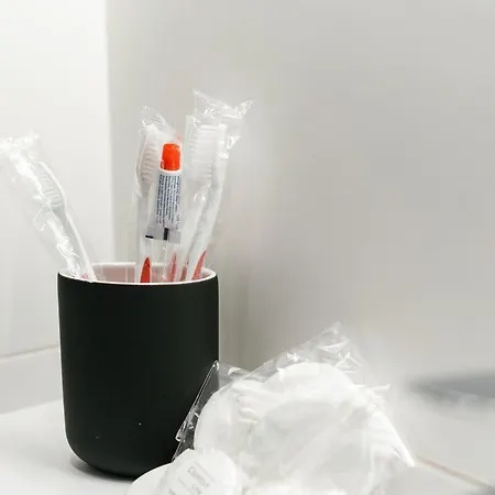 Select Ξενοδοχείο Λβιβ