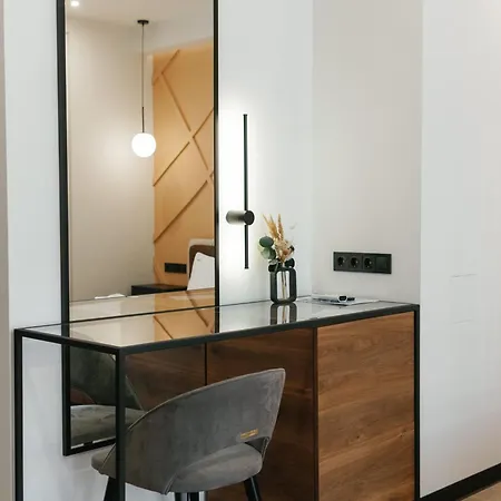 Select Hotel Leopoli