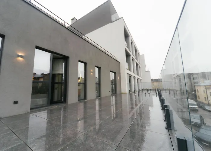 Select 4* リヴィウ